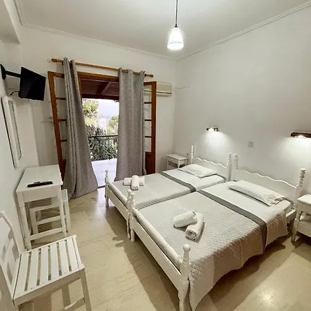 Athina * Аргаси