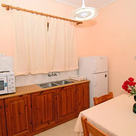 Apartament Athina Argassi
